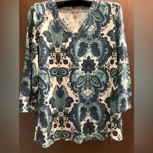 Chicos Boho Paisley V Neck Tee 3/4 Sleeves Size 2 Large Turquoise Cobalt White